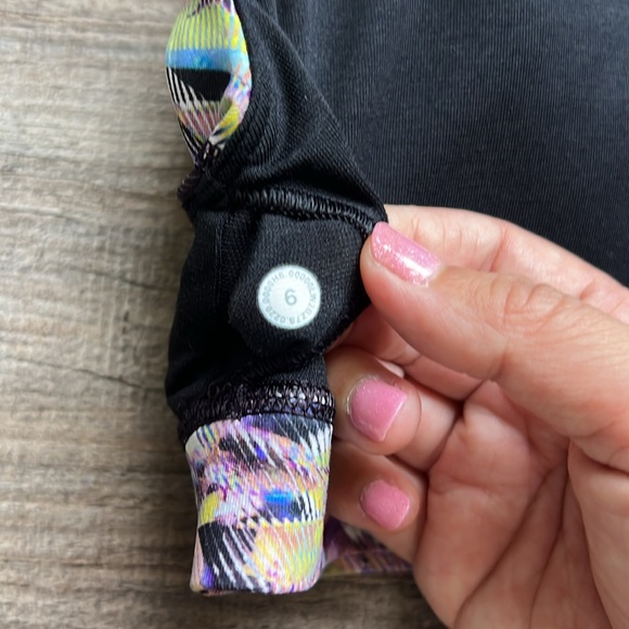 Lululemon SeaWheeze Ltd Edition Energy Bra High Neck | Size 6 - Picture 3 of 3